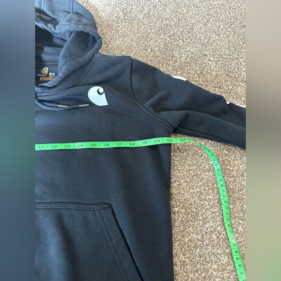 Carhartt women’s Black Logo Hoodie - Picture 9 of 13